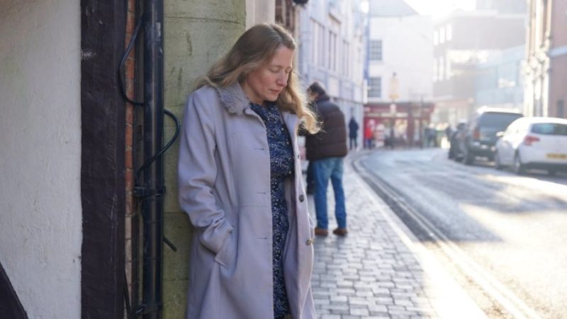 Governo dos EUA reage ao processo de cristã na Inglaterra