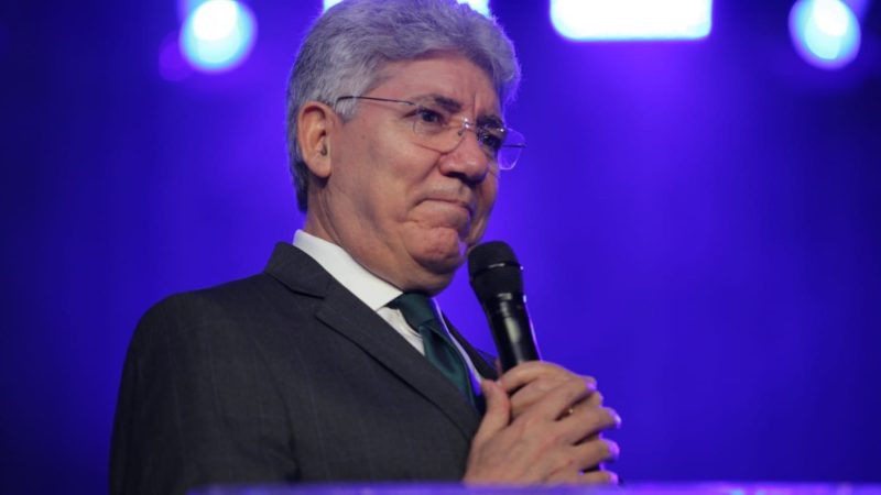 Hernandes pede orações pela saúde do neto: ‘Tantas lutas’