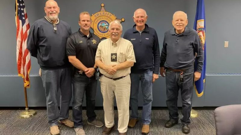 Pastor morre após ajudar motorista com carro atolado