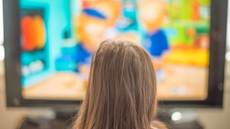 Personagens trans em filmes e séries cresce em 2025