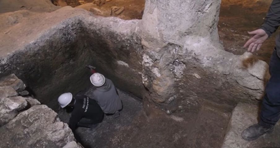 banheira ritual com cinzas comprova destruição