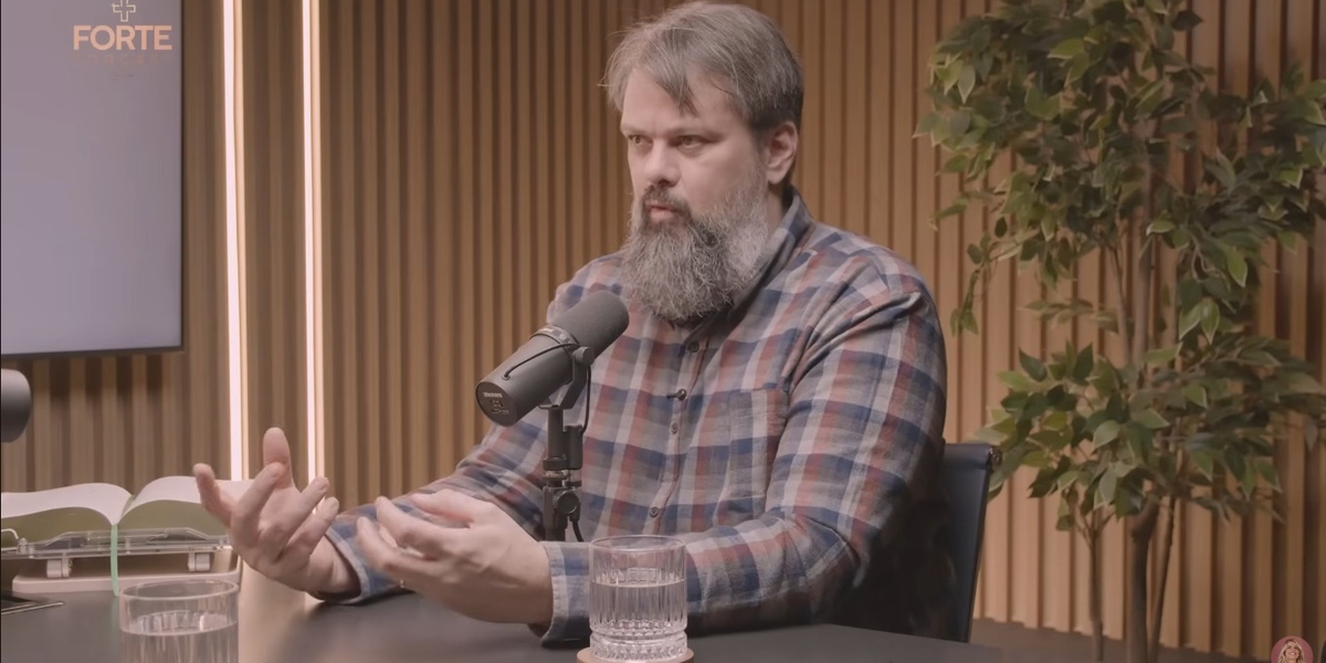 De ateu a teólogo: Tassos Lycurgo diz que passou a crer em Deus após perder filha