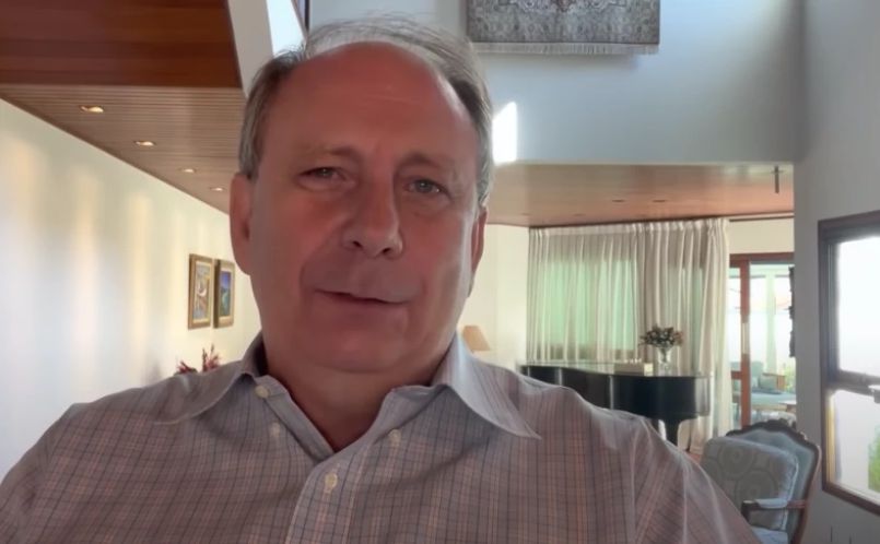 raio em Brasília foi sinal de batalha espiritual