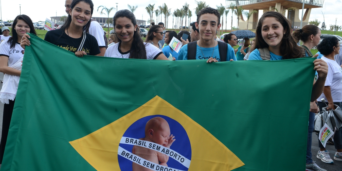 Geração Z e Millennials são os mais contrários ao aborto no Brasil, diz pesquisa