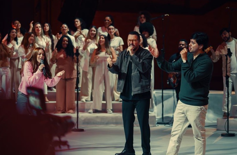 Isaías Saad Lança ‘Fiel é Deus’