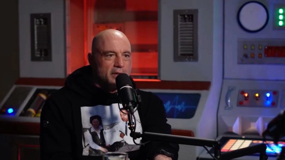 Joe Rogan, maior podcaster do mundo, admite: ‘Cristãos vivem melhor’