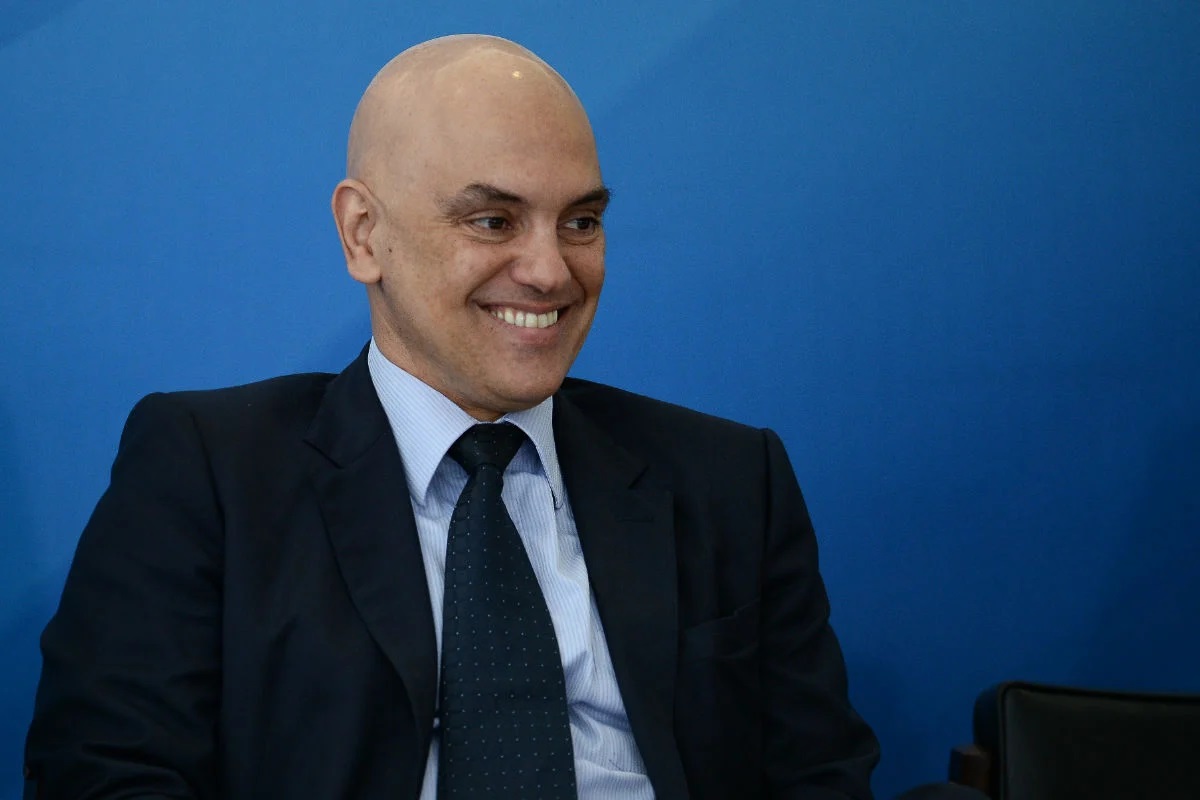 Moraes vota a favor de ação do CFP contra psicólogos cristãos