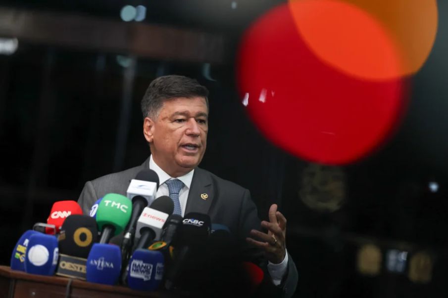 Senador nega que Lagoinha tenha recebido recursos do INSS