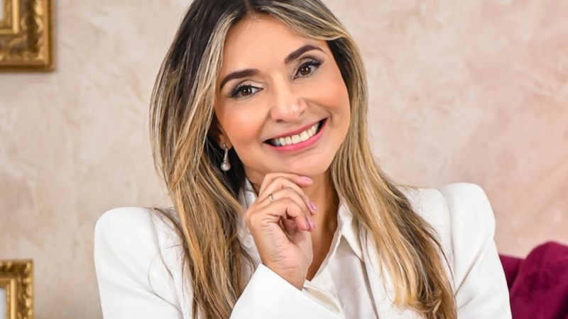 Soraya Moraes lança versão em português do sucesso ‘Praise’