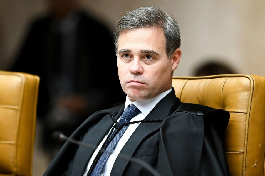 com novas pistas, Mendonça ordena prorrogação