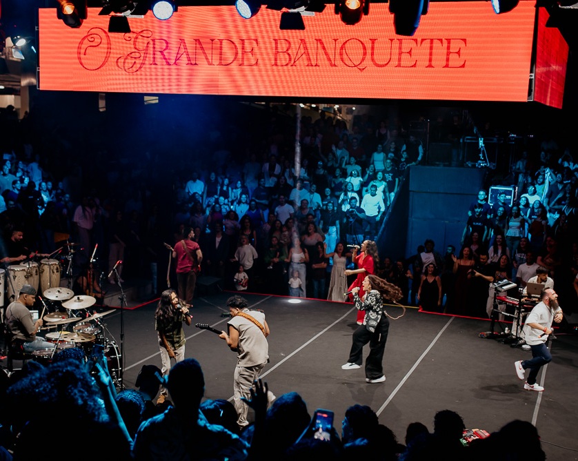 10 músicas cristãs vibrantes para ouvir no lazer – Comunhão