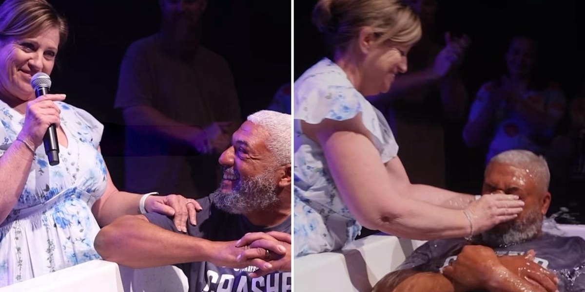 Após anos orando pelo marido, mulher o batiza em igreja nos EUA: “Deus restaurou tudo”