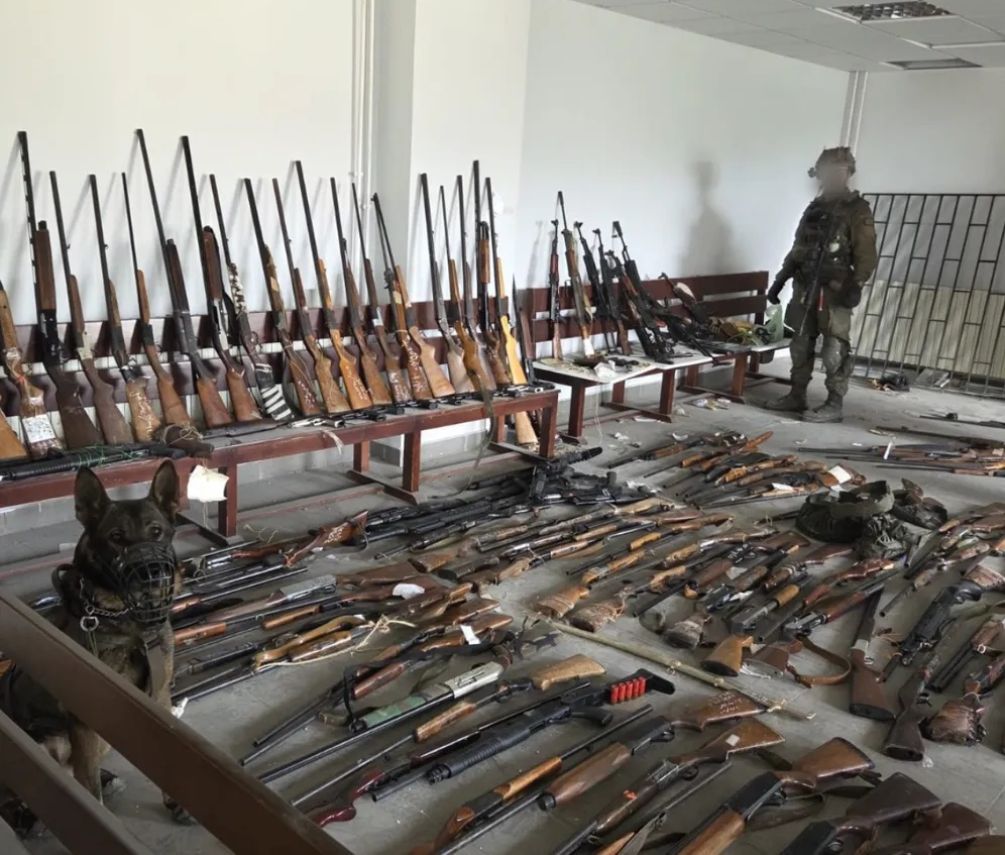 Arsenal do Hezbollah em escola no Líbano é localizado por Israel