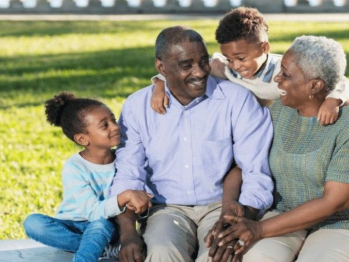 Avós no Papel de Pais: Desafios e Impactos