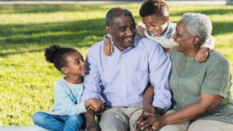 Avós no Papel de Pais: Desafios e Impactos