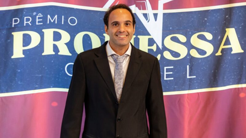 Edu Silvera faz história no Prêmio Promessa Gospel – Comunhão