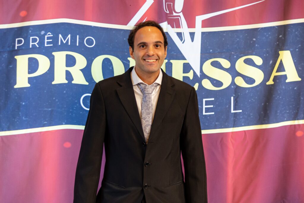 Edu Silvera faz história no Prêmio Promessa Gospel – Comunhão