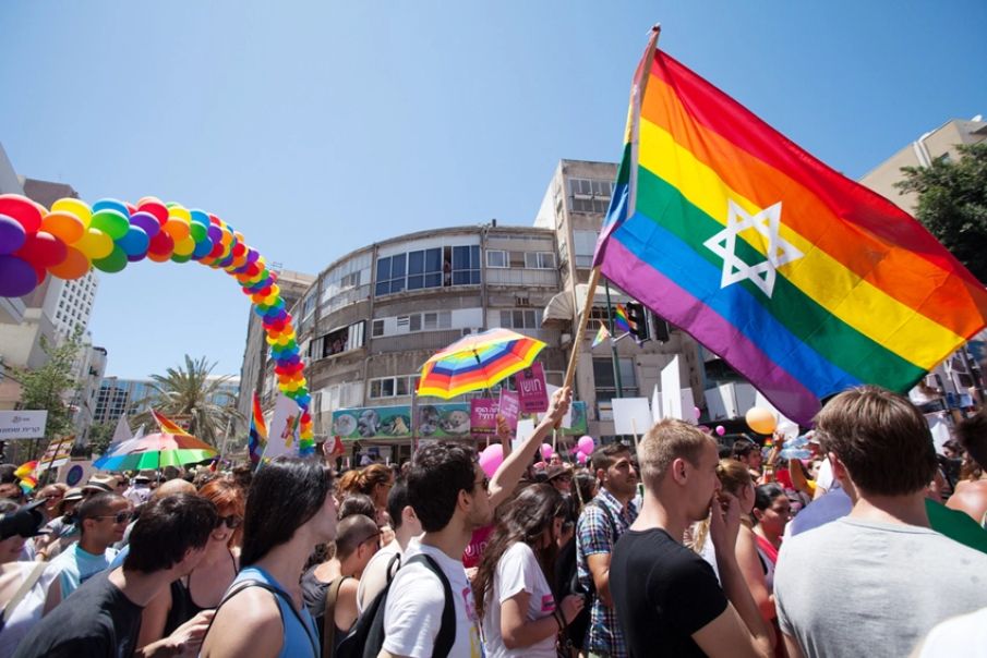 Festival LGBT em Israel gera repercussão: ‘Zombaria de Deus’