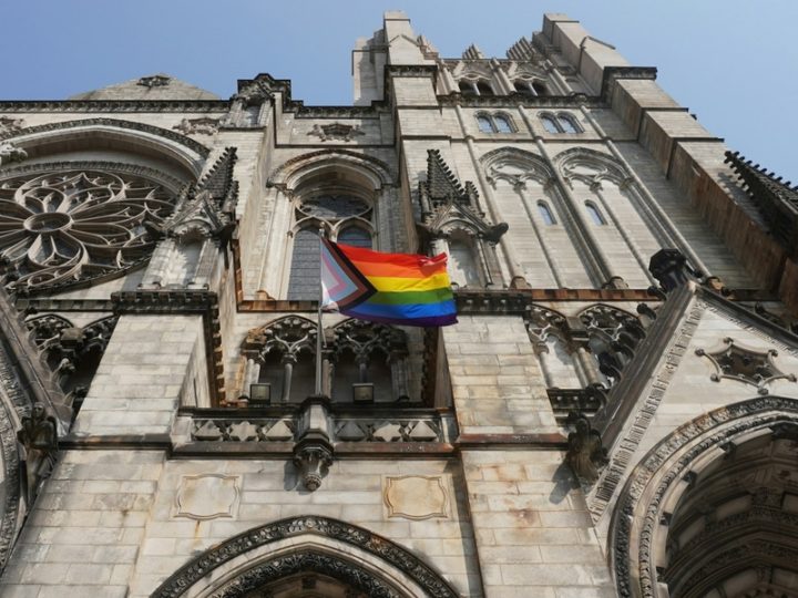Igreja Anglicana do País de Gales torna a bênção para casamento gay permanente