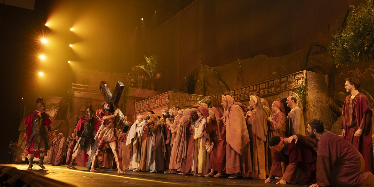 Igreja atrai 50.000 pessoas para Auto de Páscoa: ‘Reflexão sobre Jesus’