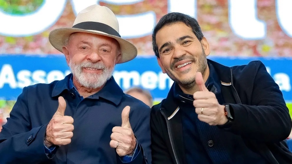 Indicado de Lula ao STF, Jorge Messias celebra início da sabatina