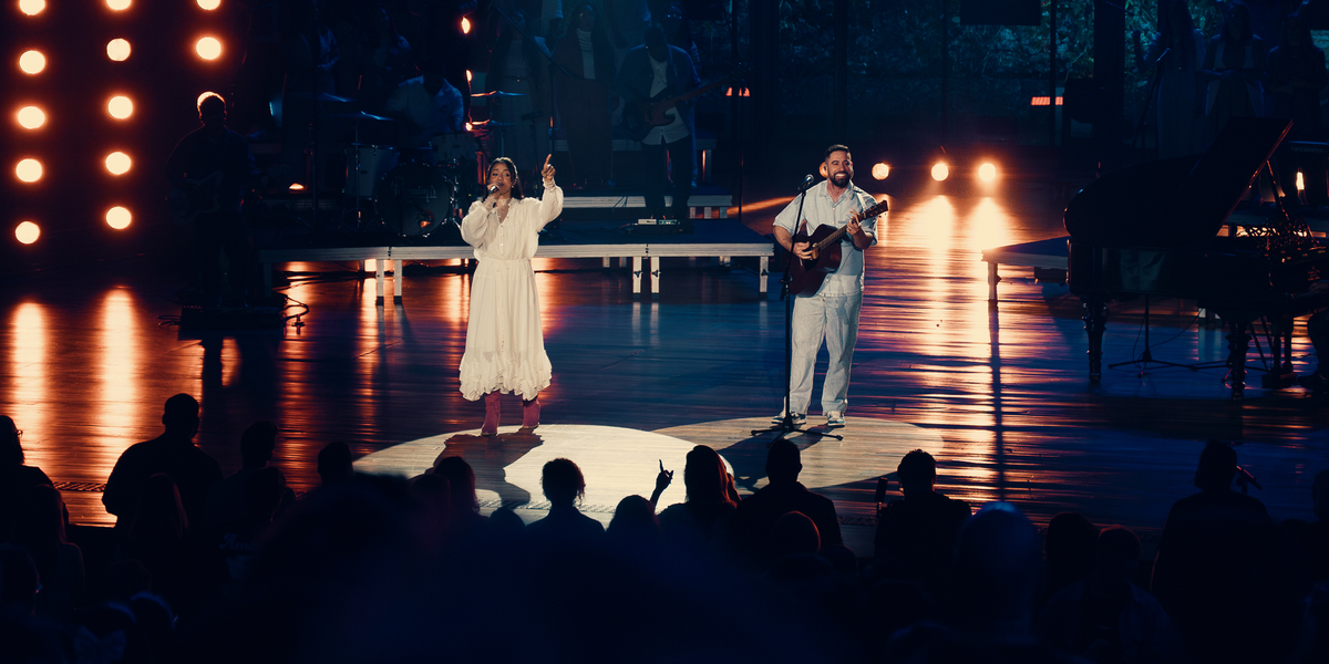 Julia Vitória e Marcelo Markes lançam canção “Vamos Cantar”