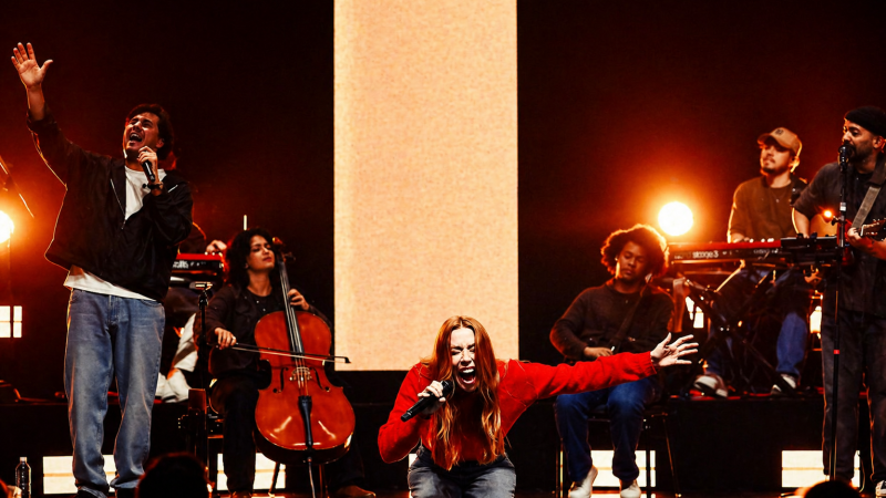 Julliany Souza grava álbum Jesus com convidados em 2024