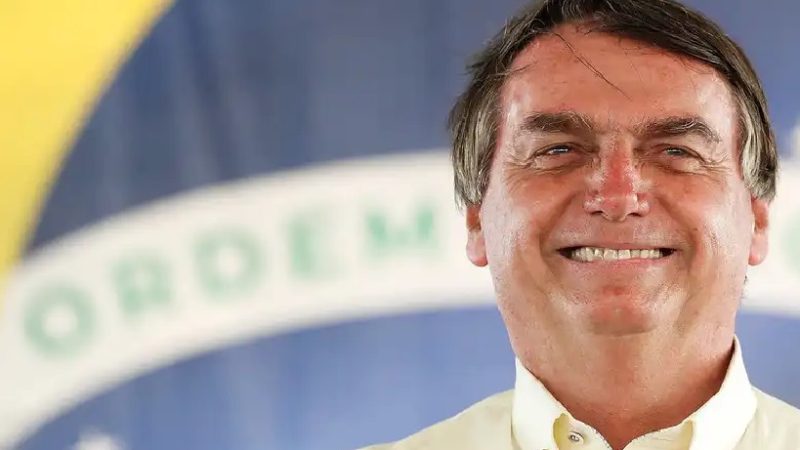 Justiça rejeita investigar Bolsonaro por chamar petistas de ‘feias’