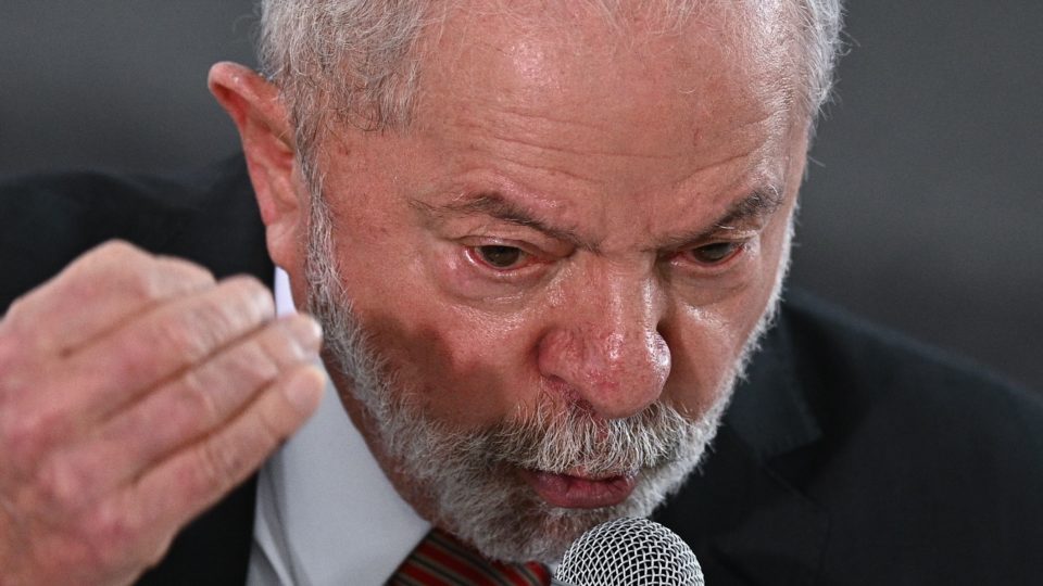 Lula acumula mais de R$ 972 milhões em despesas com viagens
