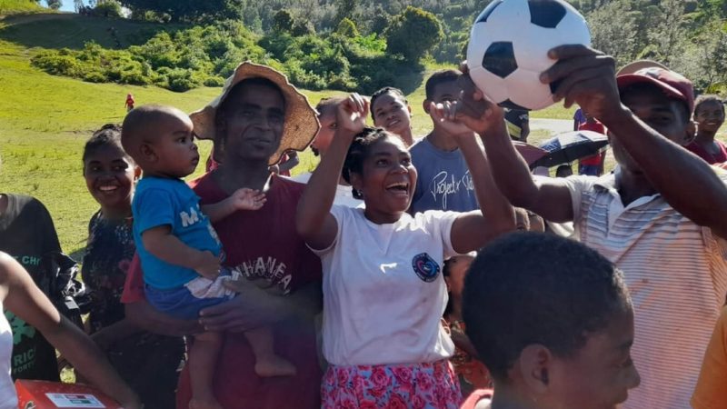 Mais de 1.000 moradores de vilas resistentes ao Evangelho aceitam Jesus em Madagascar
