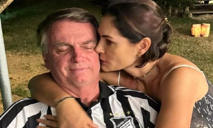 Michelle Bolsonaro sobre o ex-presidente: “Fortalecendo a sua fé”