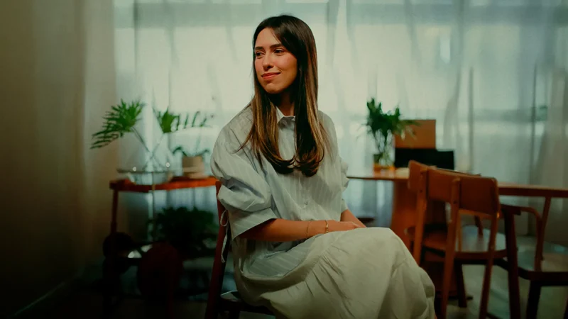 Gabriela Maganete lança single acústico em 2024