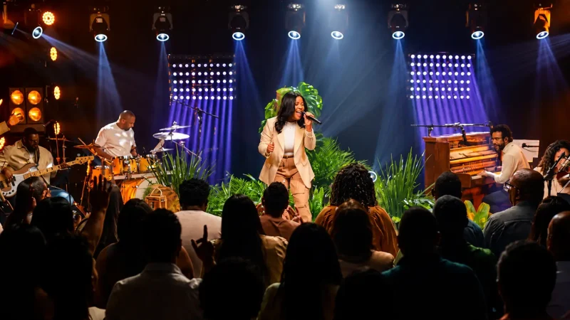 Sophia Vitória lança “Raboni” pela MK Music